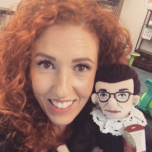 Meet your Posher, Jennifer